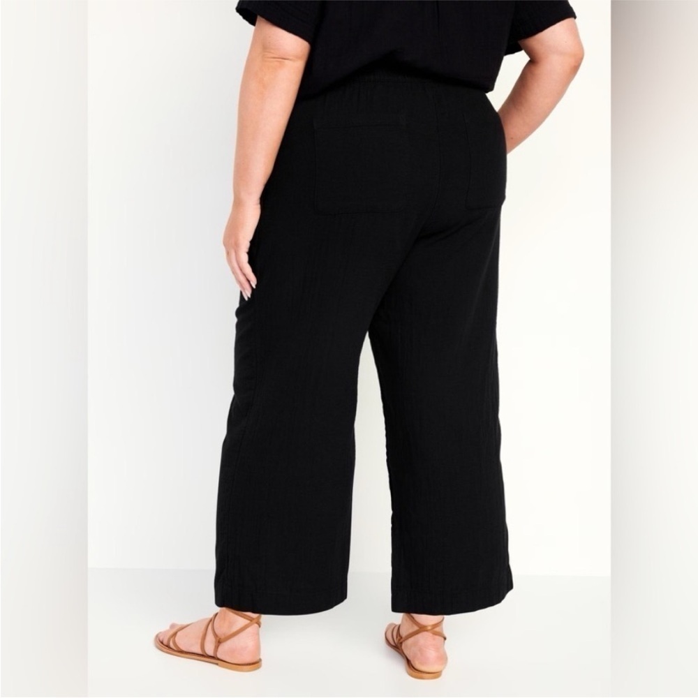NWT! Black High-Waisted Crinkle Gauze Pull-On Ankle Pants - Multiple 💛 - Picture 7 of 7